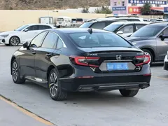 2022 Honda Accord 2.0L Hybrid, чёрный — фото 9