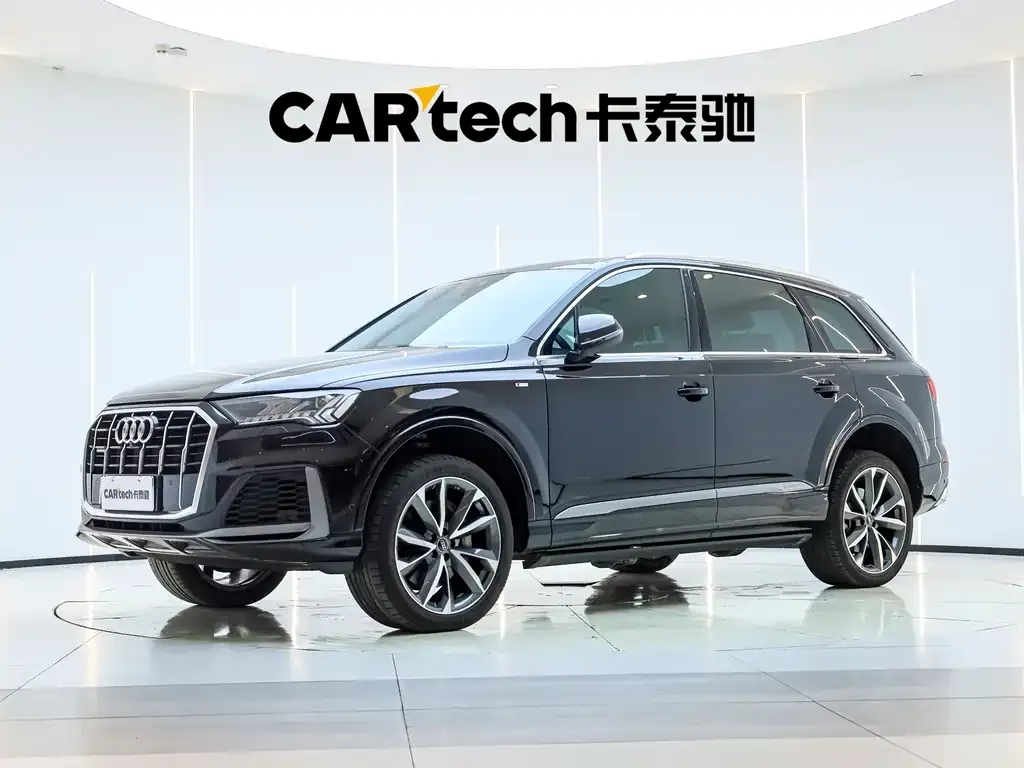 2023 Audi Q7 55 TFSI quattro S line Sport