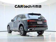 2023 Audi Q7 55 TFSI quattro S line Sport, чёрный — фото 4