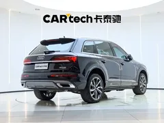 2023 Audi Q7 55 TFSI quattro S line Sport, чёрный — фото 8