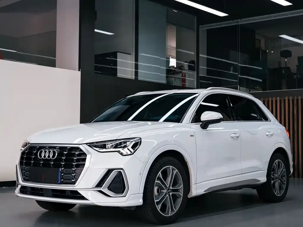 2023 Audi Q3 40 TFSI Fashion Dynamic