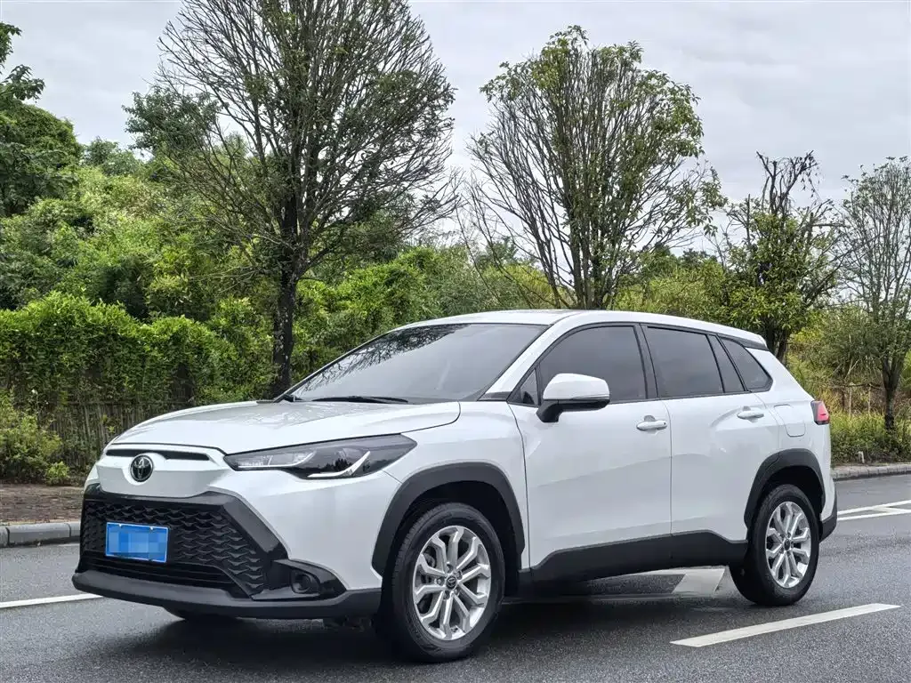 2022 Toyota Frontlander 2.0L CVT Elite
