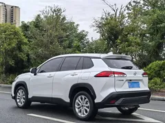 2022 Toyota Frontlander 2.0L CVT Elite, белый — фото 4