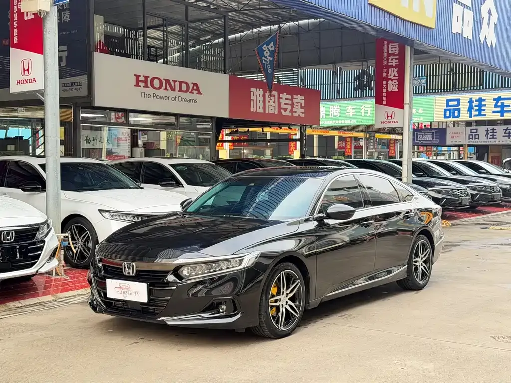 2022 Honda Accord 260TURBO Premium