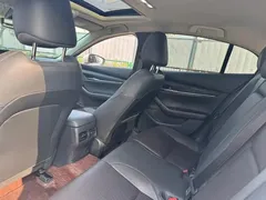 2020 Mazda 3 2.0L, белый — фото 5