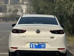 2020 Mazda 3 2.0L, белый — фото 8
