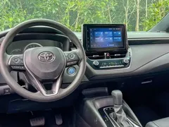 2022 Toyota Levin Hybrid 1.8H E-CVT Leading, белый — фото 12