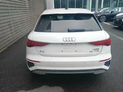 2023 Audi A3 Sportback 35 TFSI Fashion Sport, белый — фото 4