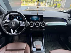 2022 Mercedes-Benz GLB 200, синий — фото 8