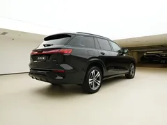 2024 Audi Q6 45 TFSI quattro 6-seat, чёрный — фото 6