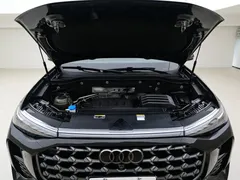 2024 Audi Q6 45 TFSI quattro 6-seat, чёрный — фото 8