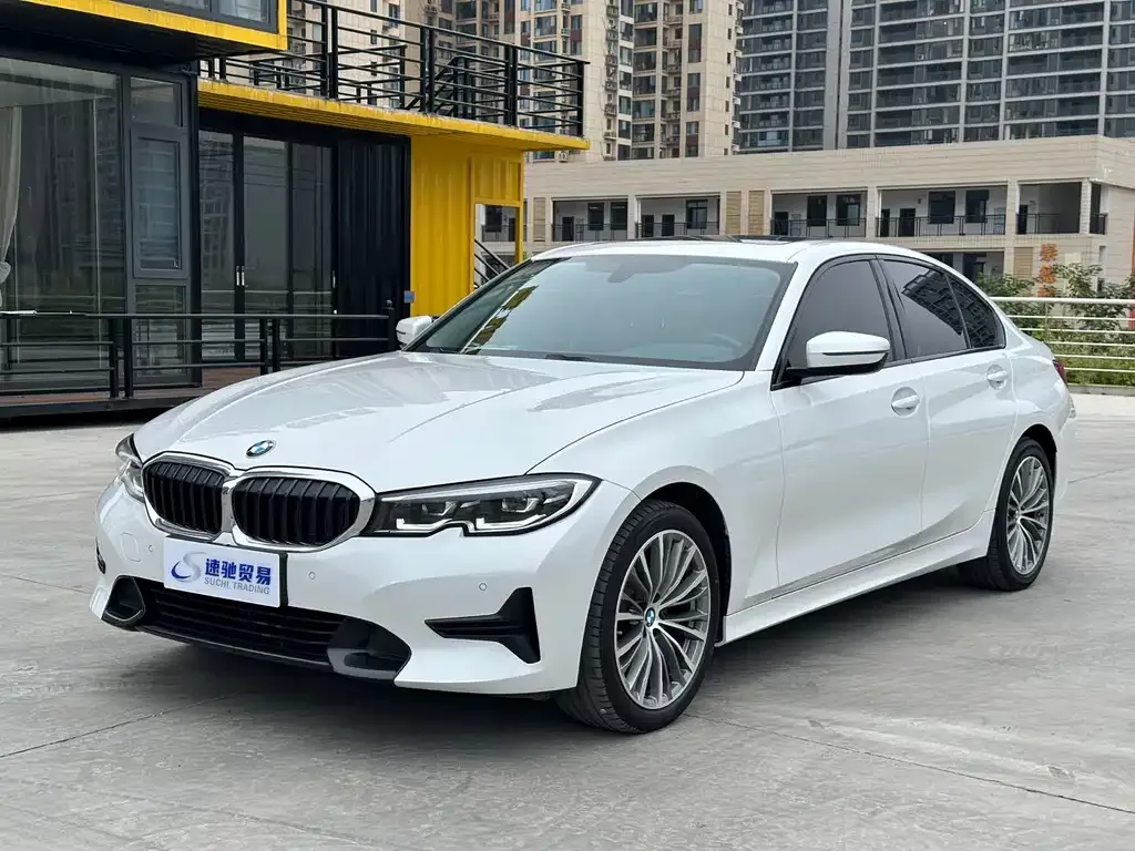 2022 BMW 3 Series 320i Sport Package