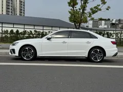 2022 Audi A4L 40 TFSI Fashion Dynamic, белый — фото 13