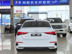2022 Audi A3L Limousine 35 TFSI Fashion, белый — фото 5