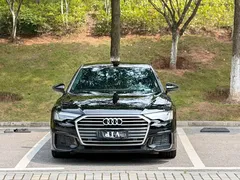 2021 Audi A6L 40 TFSI, чёрный — фото 2