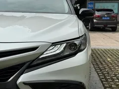 2021 Toyota Camry 2.0S, белый — фото 18