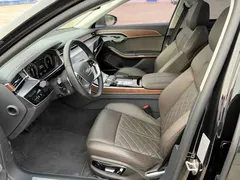 2021 Audi A8L 50 TFSI quattro Luxury, чёрный — фото 4