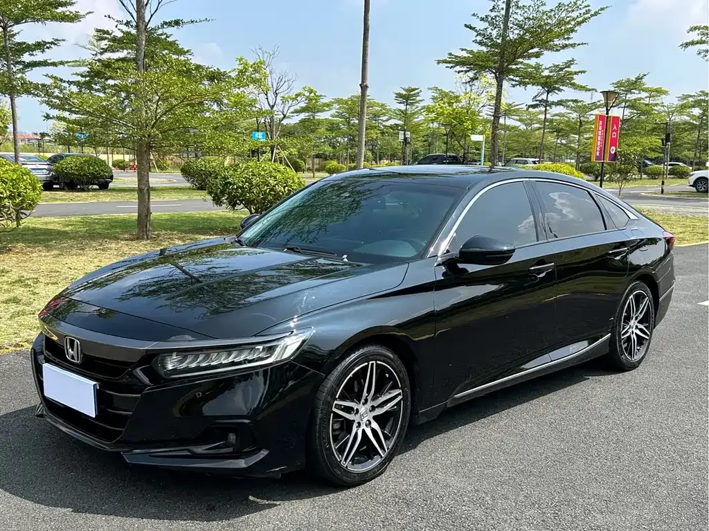2022 Honda Accord 260TURBO Premium