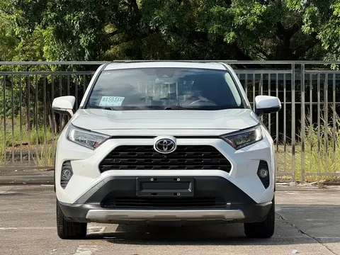 2022 Toyota RAV4 2.0L CVT 2WD Fashion Plus