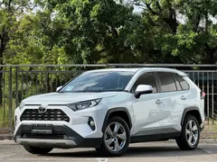 2022 Toyota RAV4 2.0L CVT 2WD Fashion Plus, белый — фото 2
