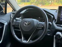 2022 Toyota RAV4 2.0L CVT 2WD Fashion Plus, белый — фото 6