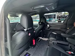 2023 Toyota Sienna 2.5L Hybrid Premium, белый — фото 16