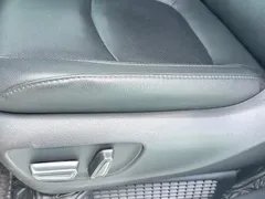 2023 Toyota Sienna 2.5L Hybrid Premium, белый — фото 23