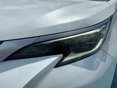2023 Toyota Sienna 2.5L Hybrid Premium, белый — фото 26