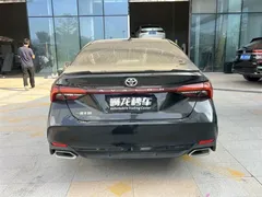 2022 Toyota Avalon 2.5L Luxury, чёрный — фото 8