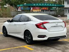 2019 Honda Civic 220TURBO CVT V, белый — фото 4