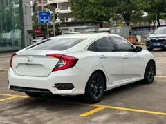 2019 Honda Civic 220TURBO CVT V, белый — фото 6