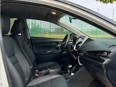 2022 Toyota Yaris L Zhixuan X 1.5L CVT Leading Plus, белый — фото 8