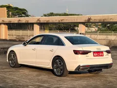 2022 Audi A4L 40 TFSI Fashion Dynamic, белый — фото 13