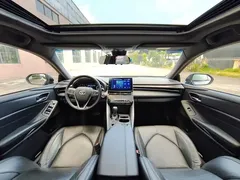 2022 Toyota Avalon 2.0L Luxury — фото 13
