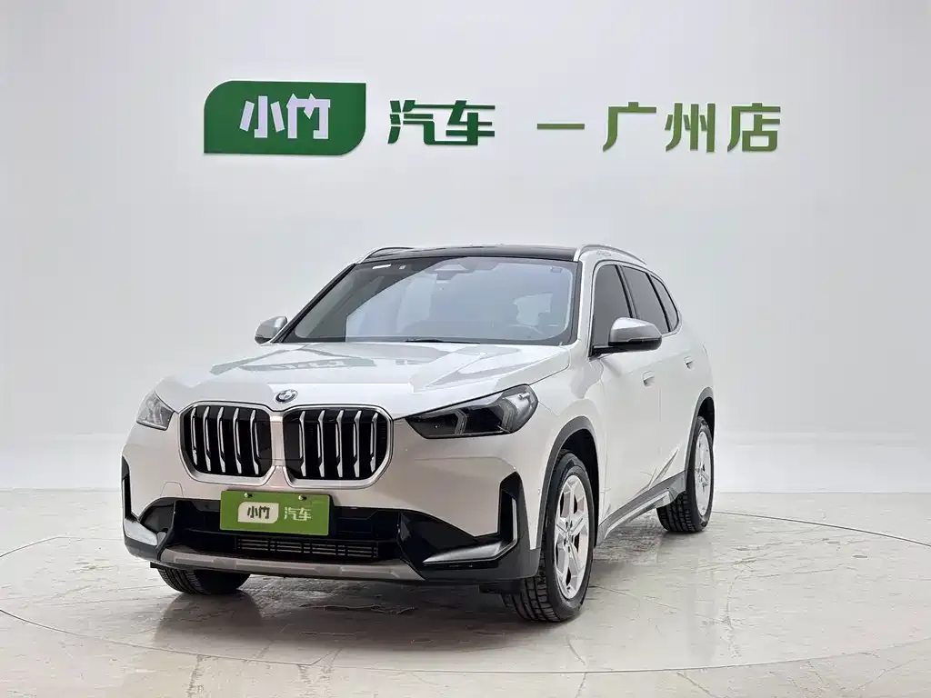 2023 BMW X1