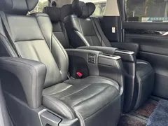 2021 Toyota Vellfire 2.5L HV, белый — фото 13