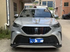 2021 Toyota Crown Kluger 2.5L Hybrid 4WD Luxury — фото 2