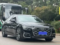 2021 Audi A6L 45 TFSI, чёрный — фото 1