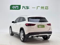 2020 Mercedes-Benz GLA 180, белый — фото 4
