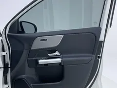 2020 Mercedes-Benz GLA 180, белый — фото 30