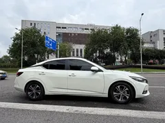 2021 Nissan Sylphy 1.6L XL CVT, белый — фото 4