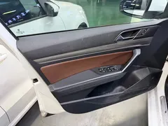 2022 Volkswagen Lavida 280TSI DSG Luxury, белый — фото 9