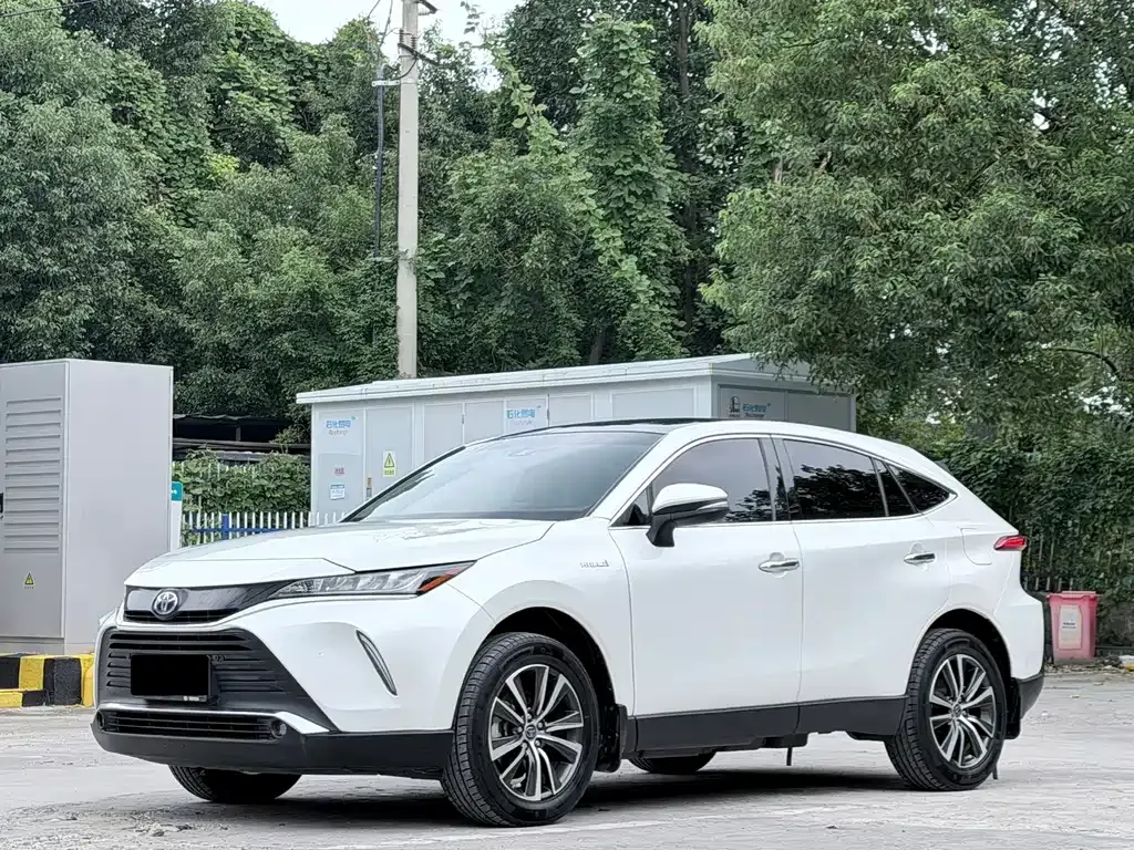 2023 Toyota Harrier Hybrid 2.5L CVT 2WD Luxury