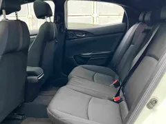 2021 Honda Civic Hatchback 220TURBO CVT, белый — фото 5