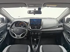 2022 Toyota Yaris L Zhixuan X 1.5L CVT PLUS, белый — фото 4