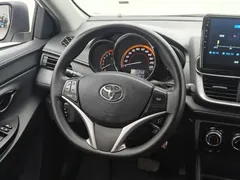 2022 Toyota Yaris L Zhixuan X 1.5L CVT PLUS, белый — фото 10