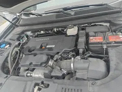 2020 Honda UR-V 370TURBO 2WD Premium, белый — фото 10