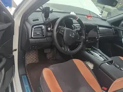 2020 Honda UR-V 370TURBO 2WD Premium, белый — фото 12