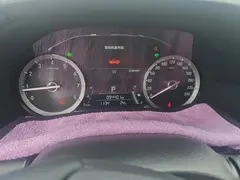 2020 Honda UR-V 370TURBO 2WD Premium, белый — фото 14