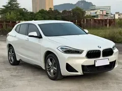 2021 BMW X2 Leading M Off-road Package, белый — фото 3